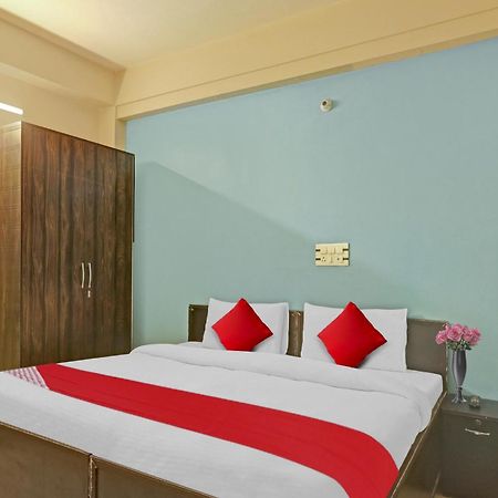 Hotel O A.K Palace New Delhi Exterior foto