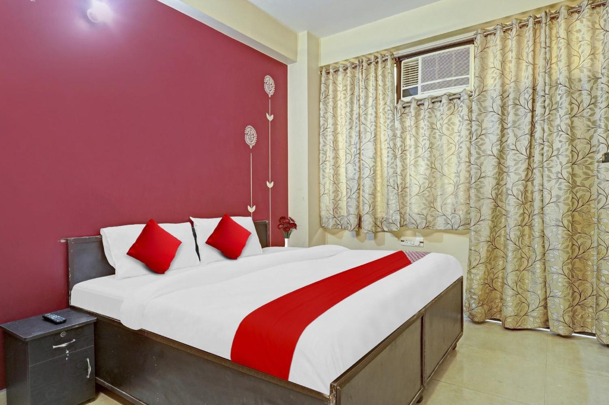 Hotel O A.K Palace New Delhi Exterior foto