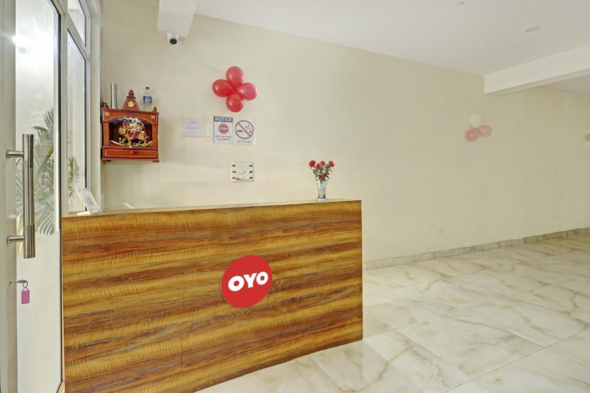 Hotel O A.K Palace New Delhi Exterior foto